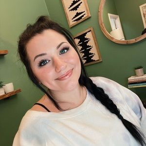 Meet your Posher, Krysta